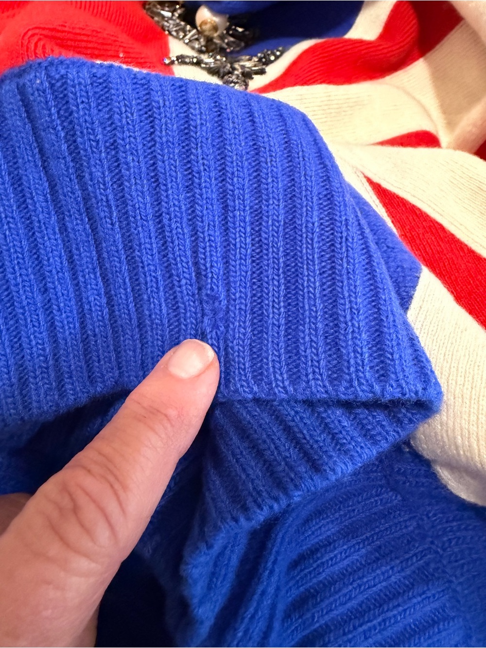Gucci Blue Red White Union Jack Sweater with White Trousers - Picture 9 of 9